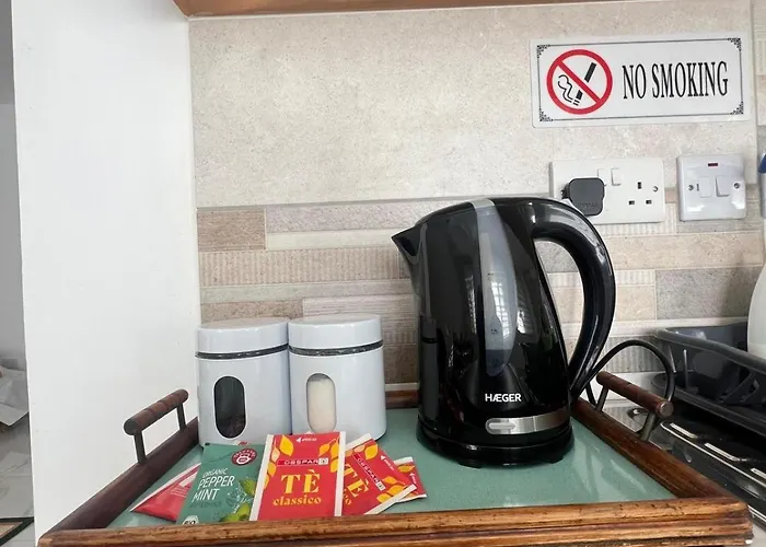 2bdr Just Off Seafront Sliema