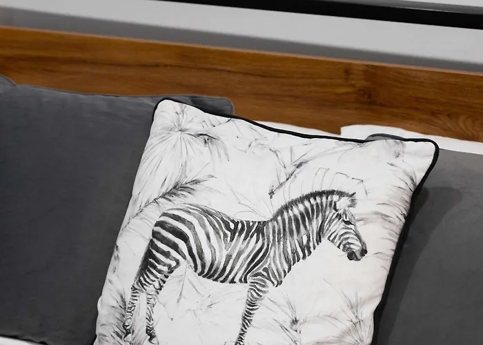 Appartement 2bdr Just Off Seafront