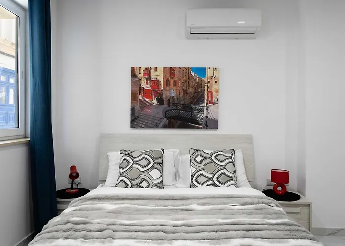 2bdr Just Off Seafront Appartement Sliema